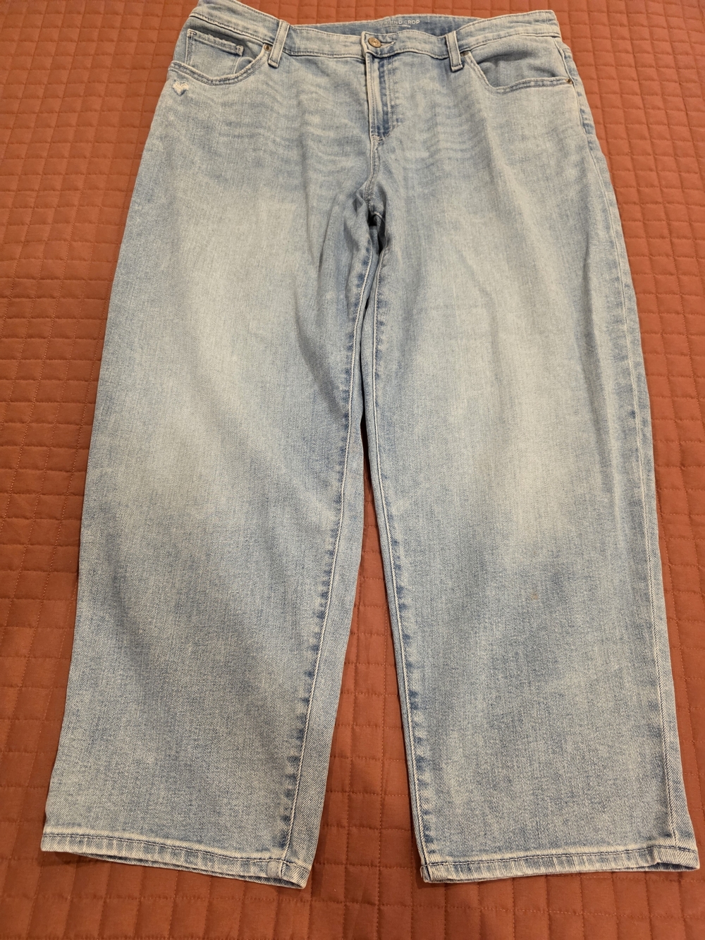 Chico's Light Wash Cropped Straight Jeans